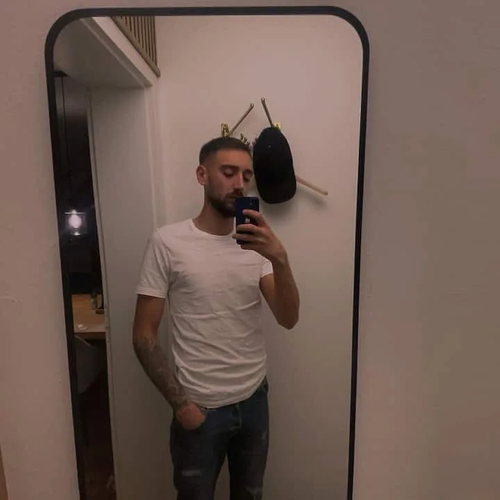 Airbnb profile photo of guest Jesper